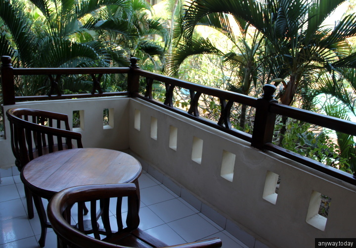 Балкон Sari Segara Resort